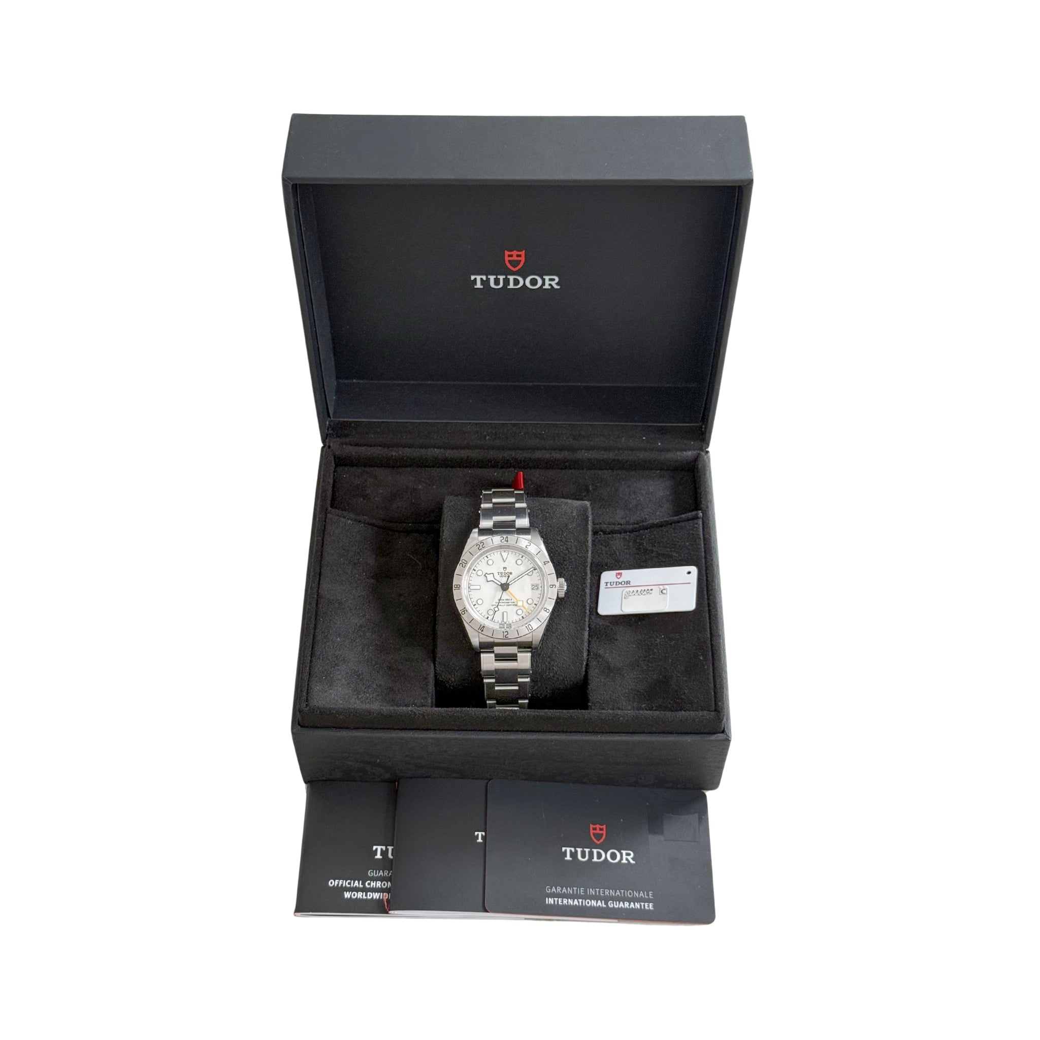 Tudor Black Bay Pro